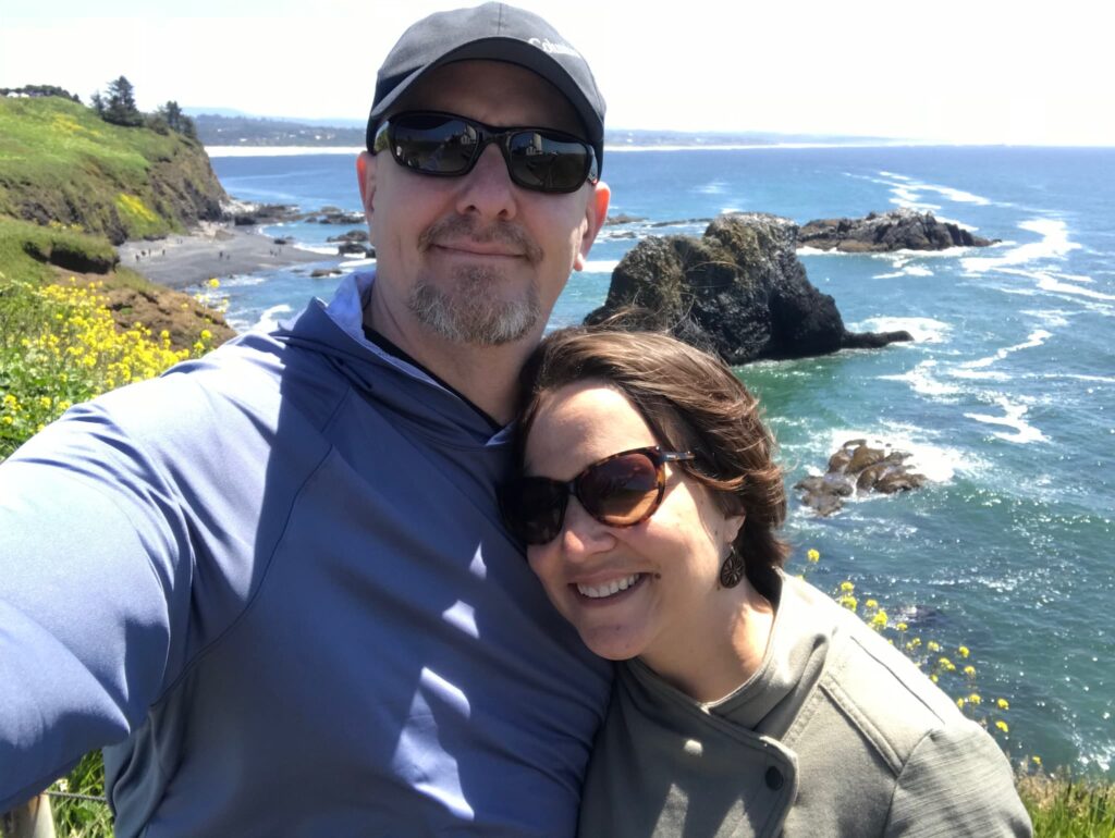 couple taking selfie on Oregon Coast