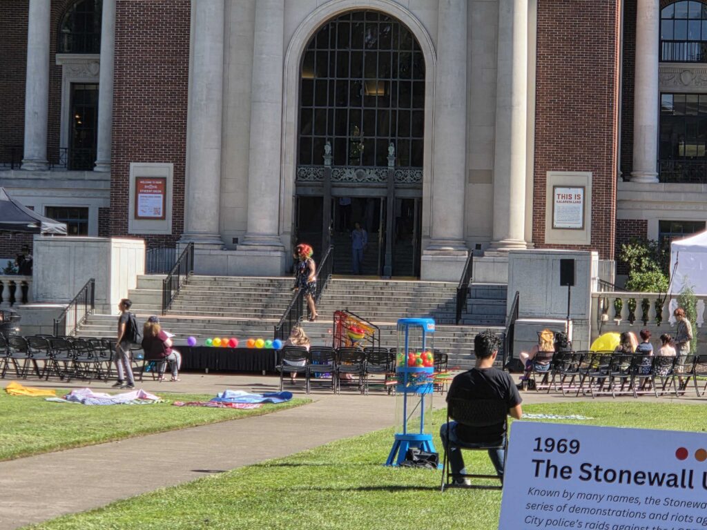 Drag Show Performance, MU Quad