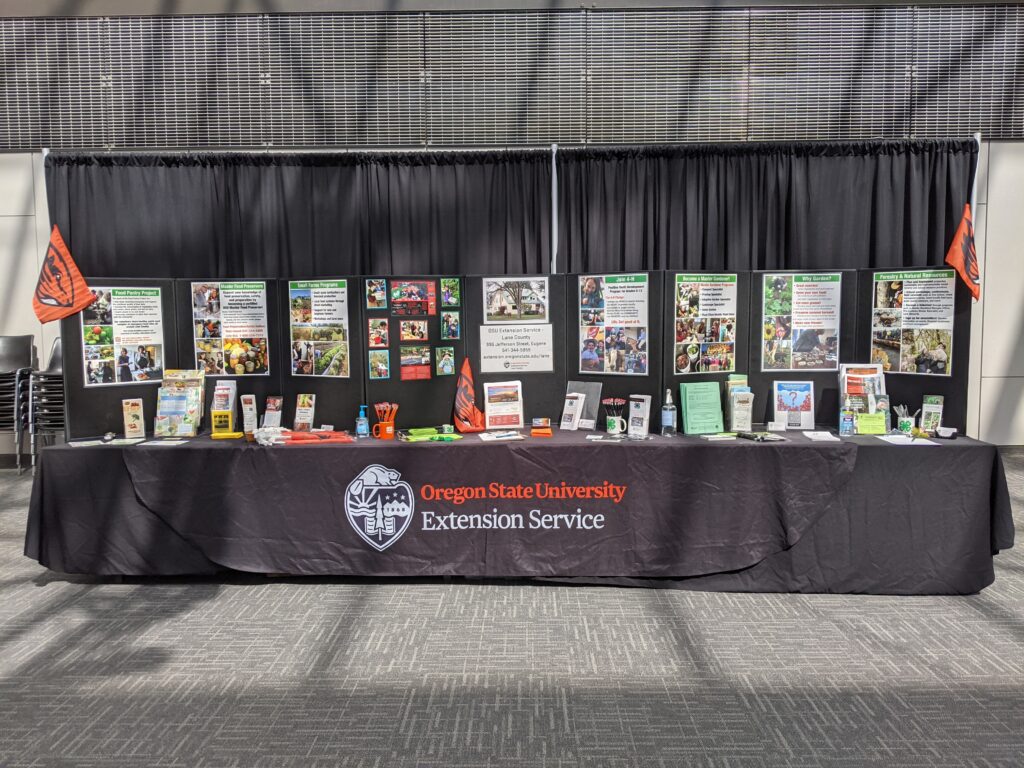 The OSU Extension - Lane County table at the fair.