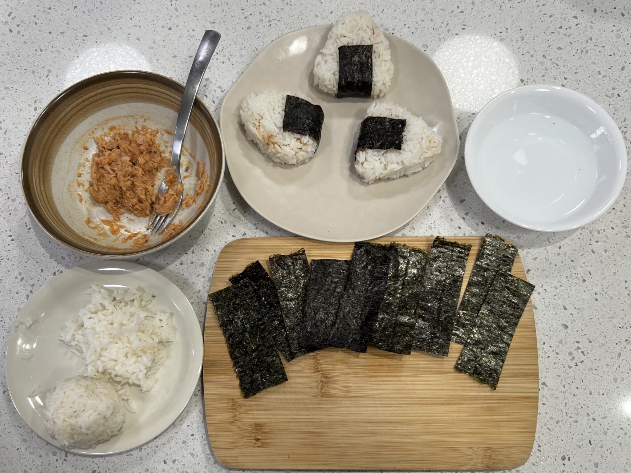 Spicy Tuna Onigiri Rice Balls Healthy Beaver Bag Blog 202223